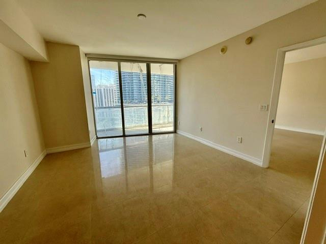 image Icon Brickell I33