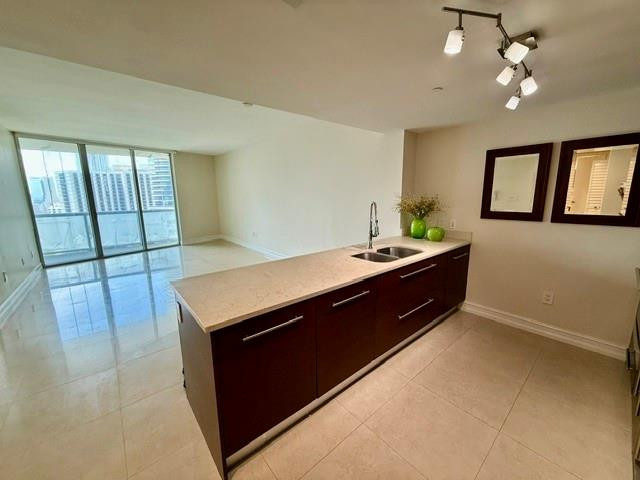image Icon Brickell I4