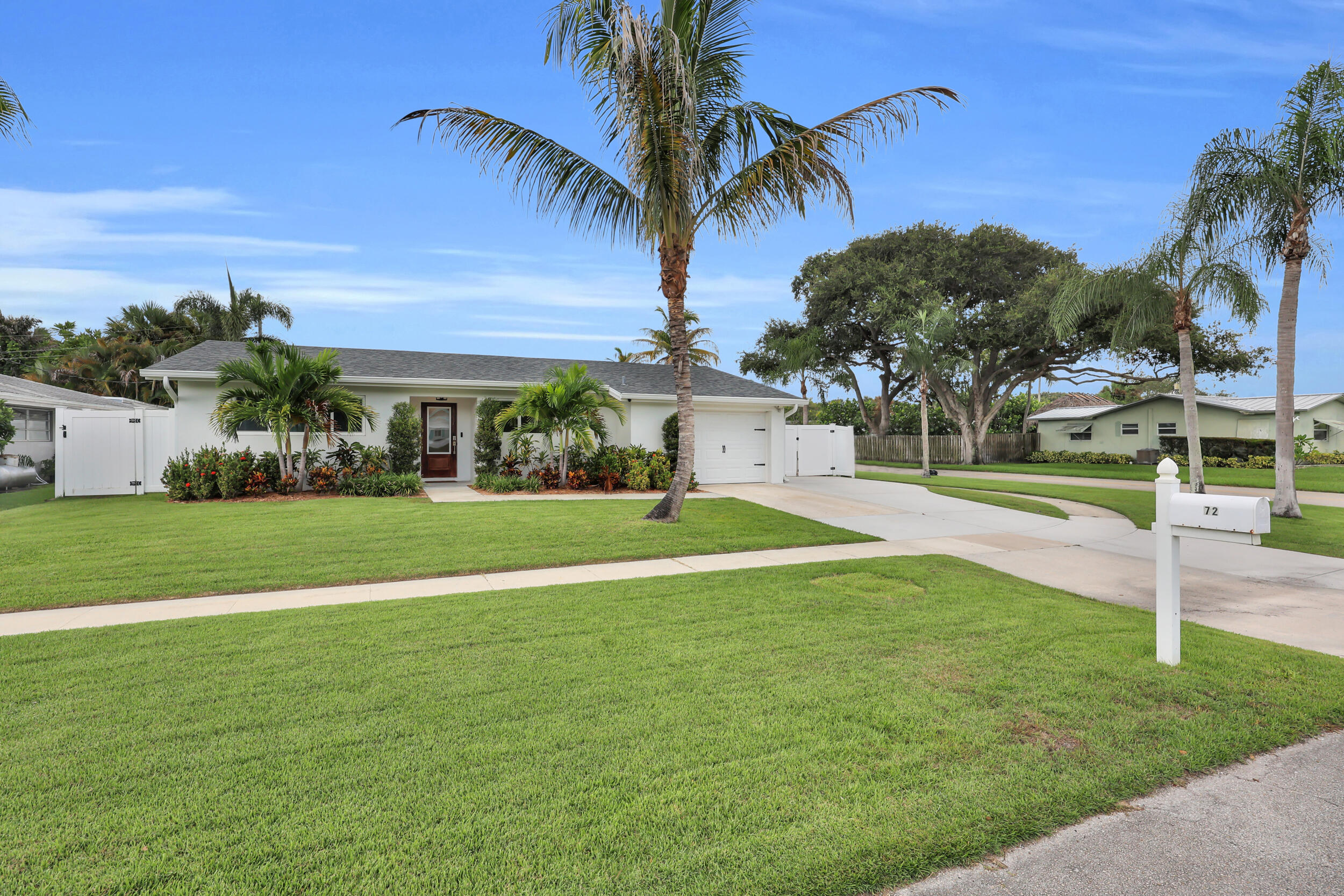 72 Willow Rd
