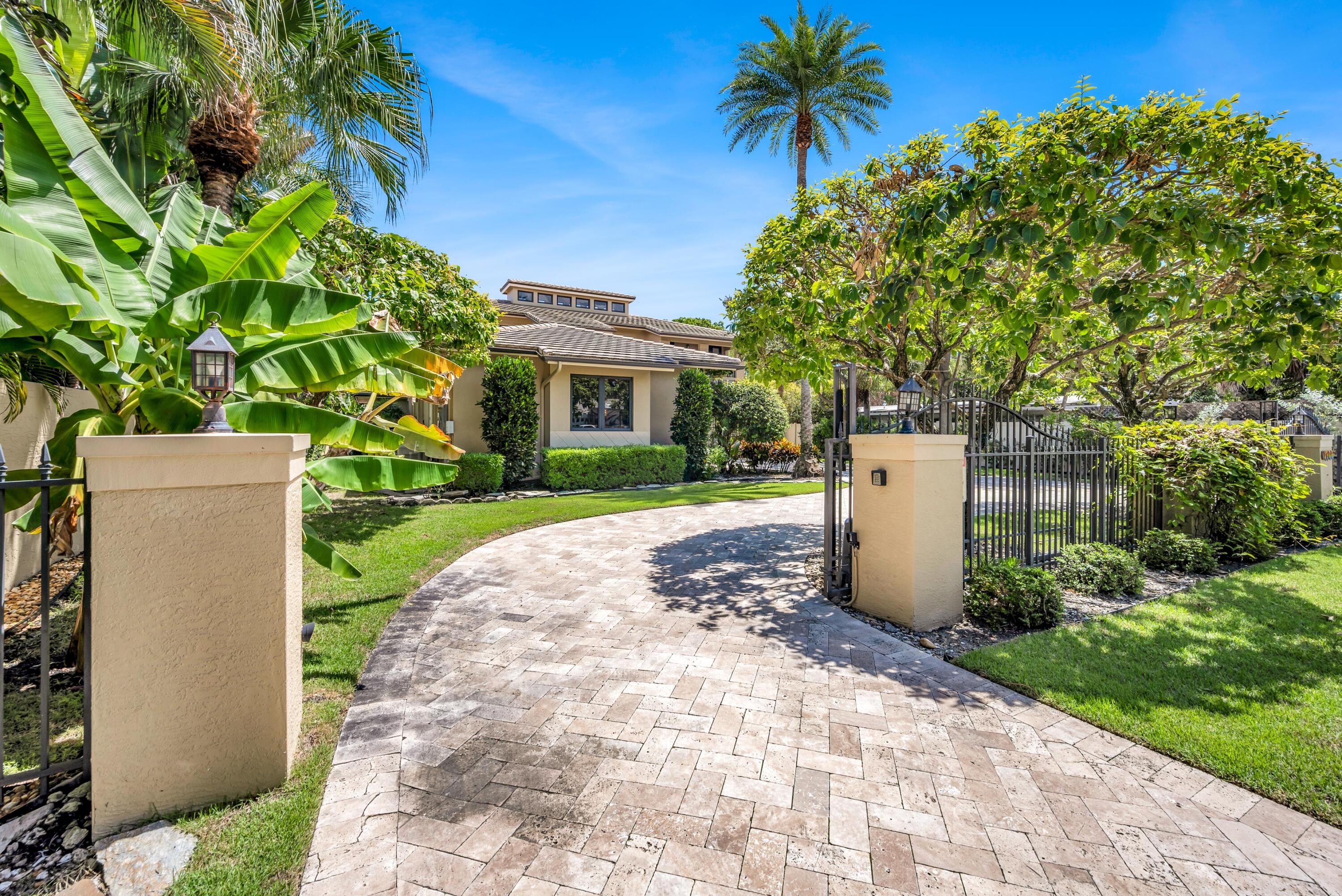 1900 Marietta Dr Fort Lauderdale, FL 33316