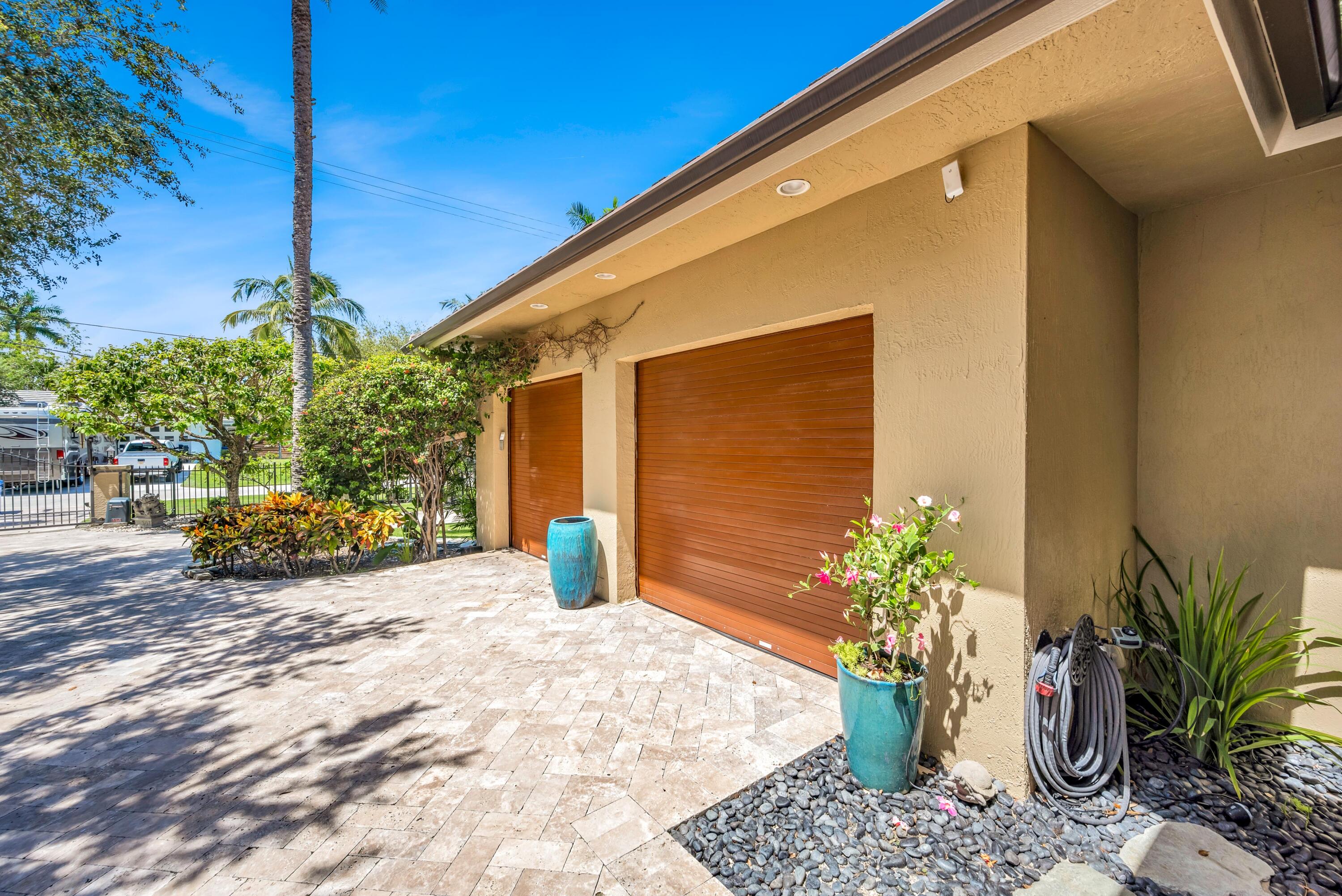 1900 Marietta Dr Fort Lauderdale, FL 33316