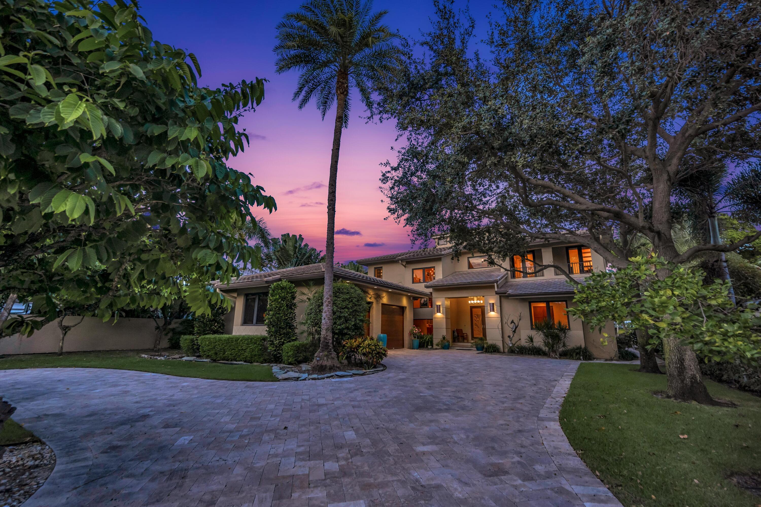 1900 Marietta Dr Fort Lauderdale, FL 33316