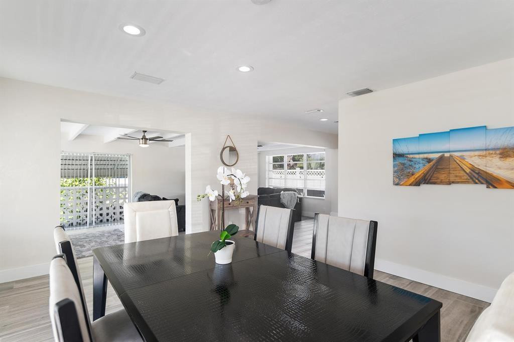 2501 NE 12th St Pompano Beach, FL 33062