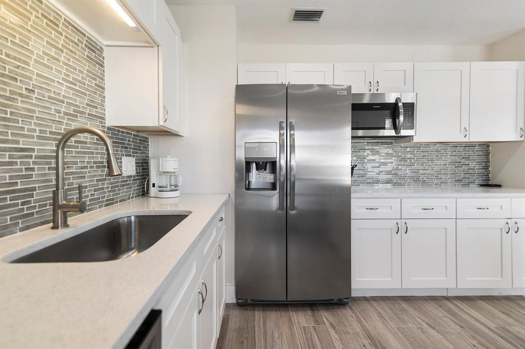 2501 NE 12th St Pompano Beach, FL 33062