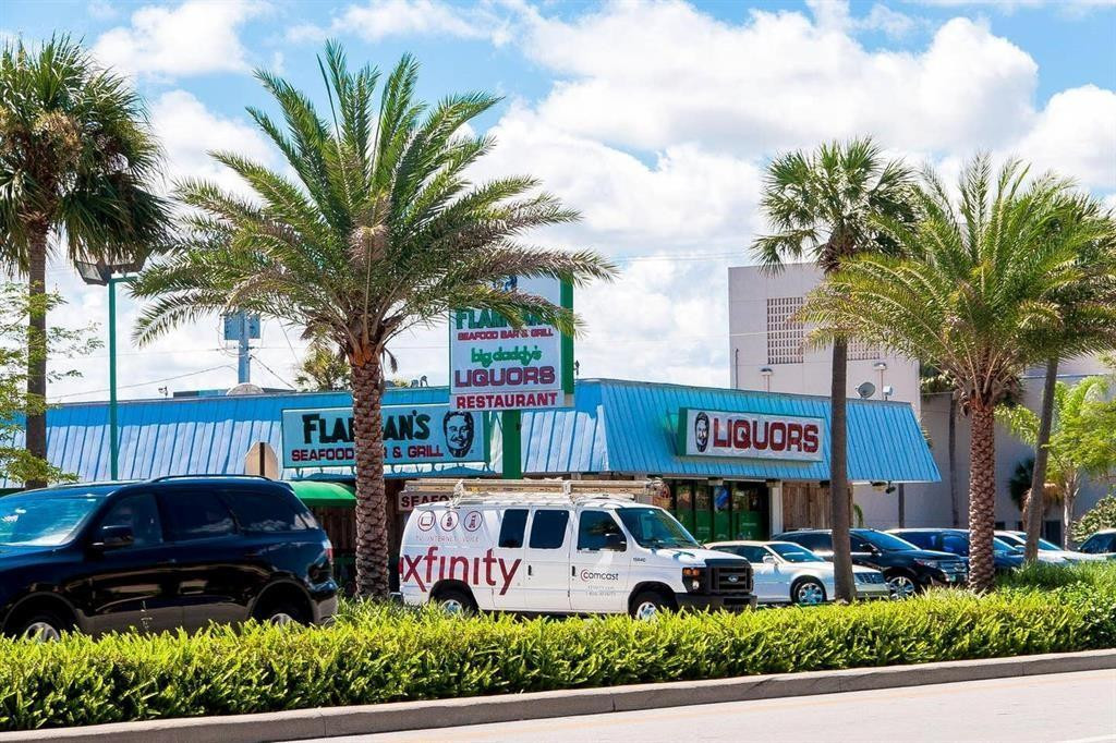 2501 NE 12th St Pompano Beach, FL 33062