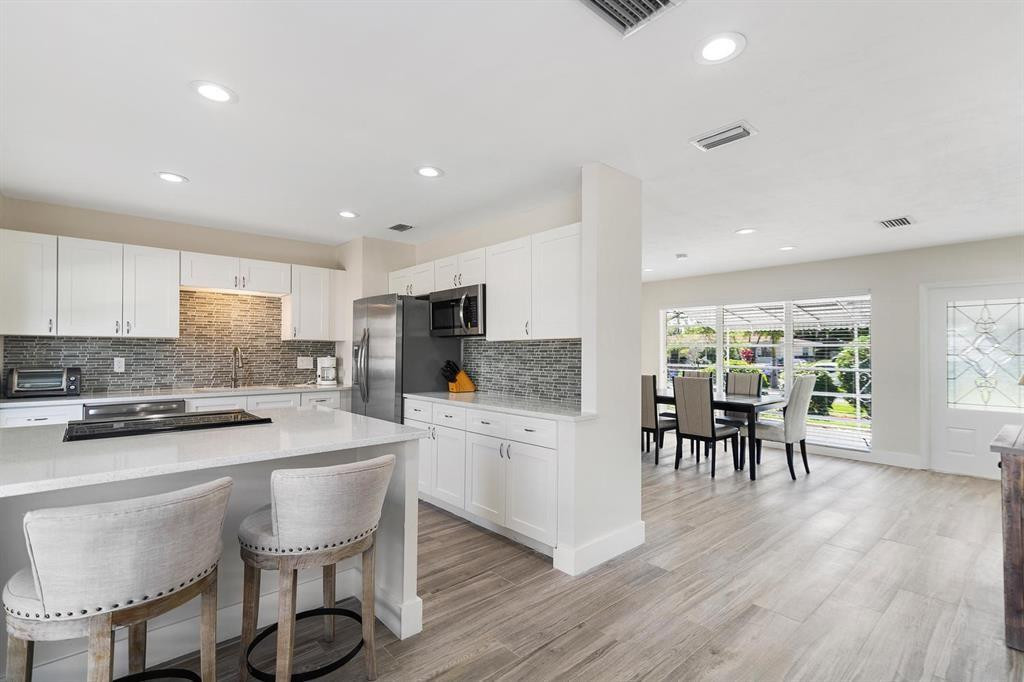 2501 NE 12th St Pompano Beach, FL 33062