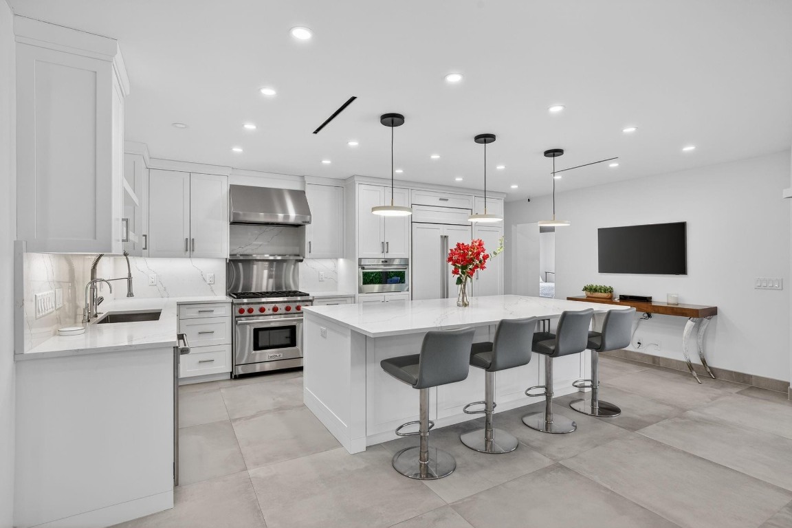 41 S Compass Fort Lauderdale, FL 33308