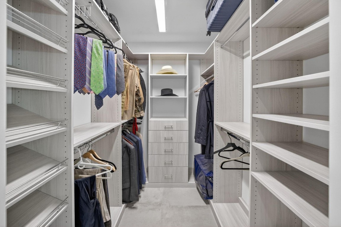 41 S Compass Fort Lauderdale, FL 33308