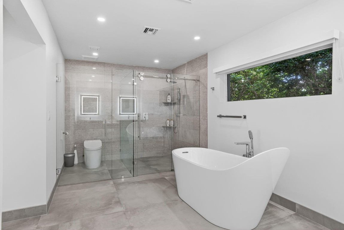 41 S Compass Fort Lauderdale, FL 33308