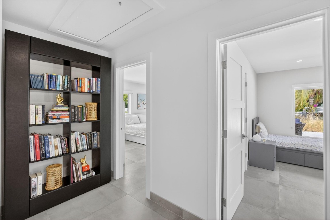 41 S Compass Fort Lauderdale, FL 33308