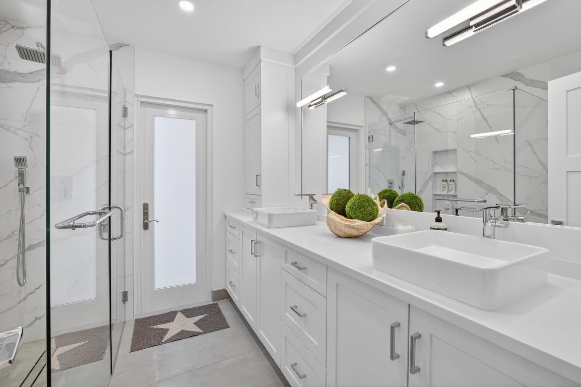 41 S Compass Fort Lauderdale, FL 33308