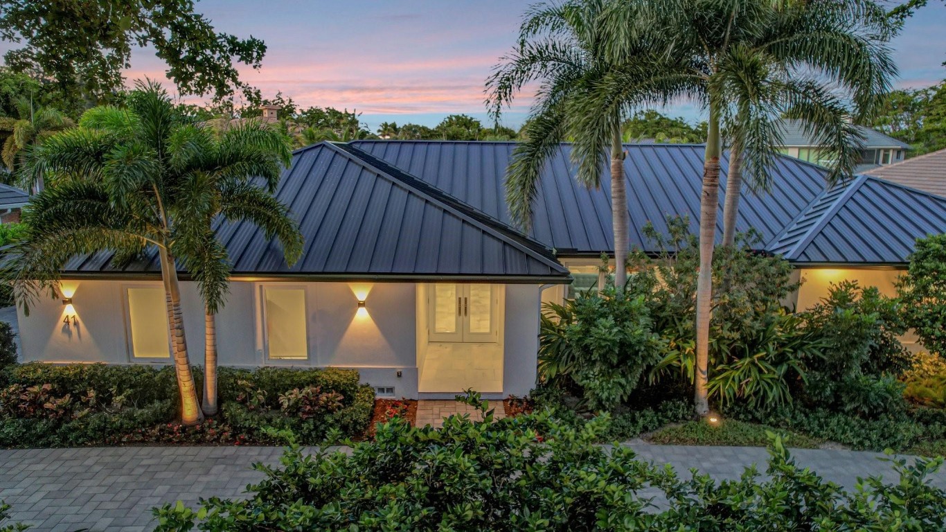 41 S Compass Fort Lauderdale, FL 33308