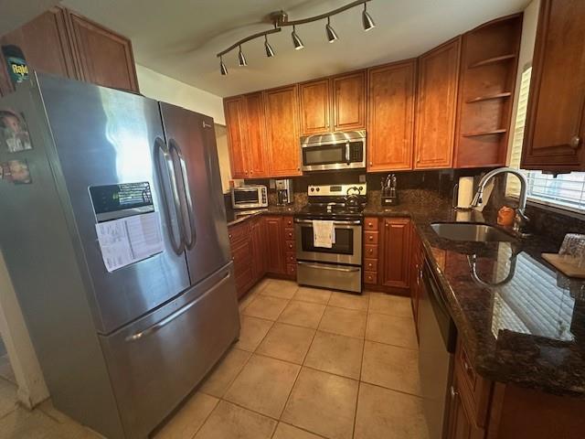9350 Sunrise Lks Blvd #101