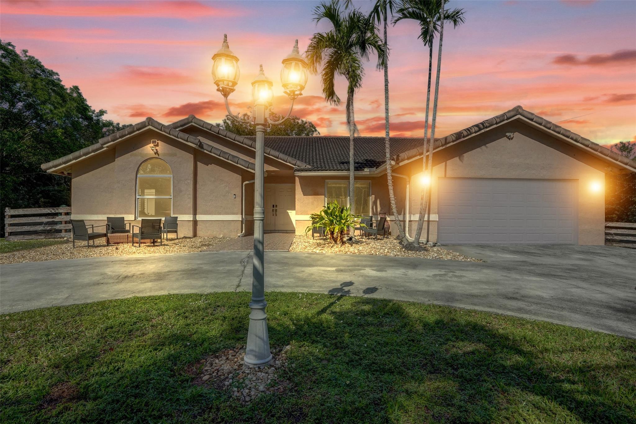 9701 SW 55th Ct,Cooper City, FL 33328