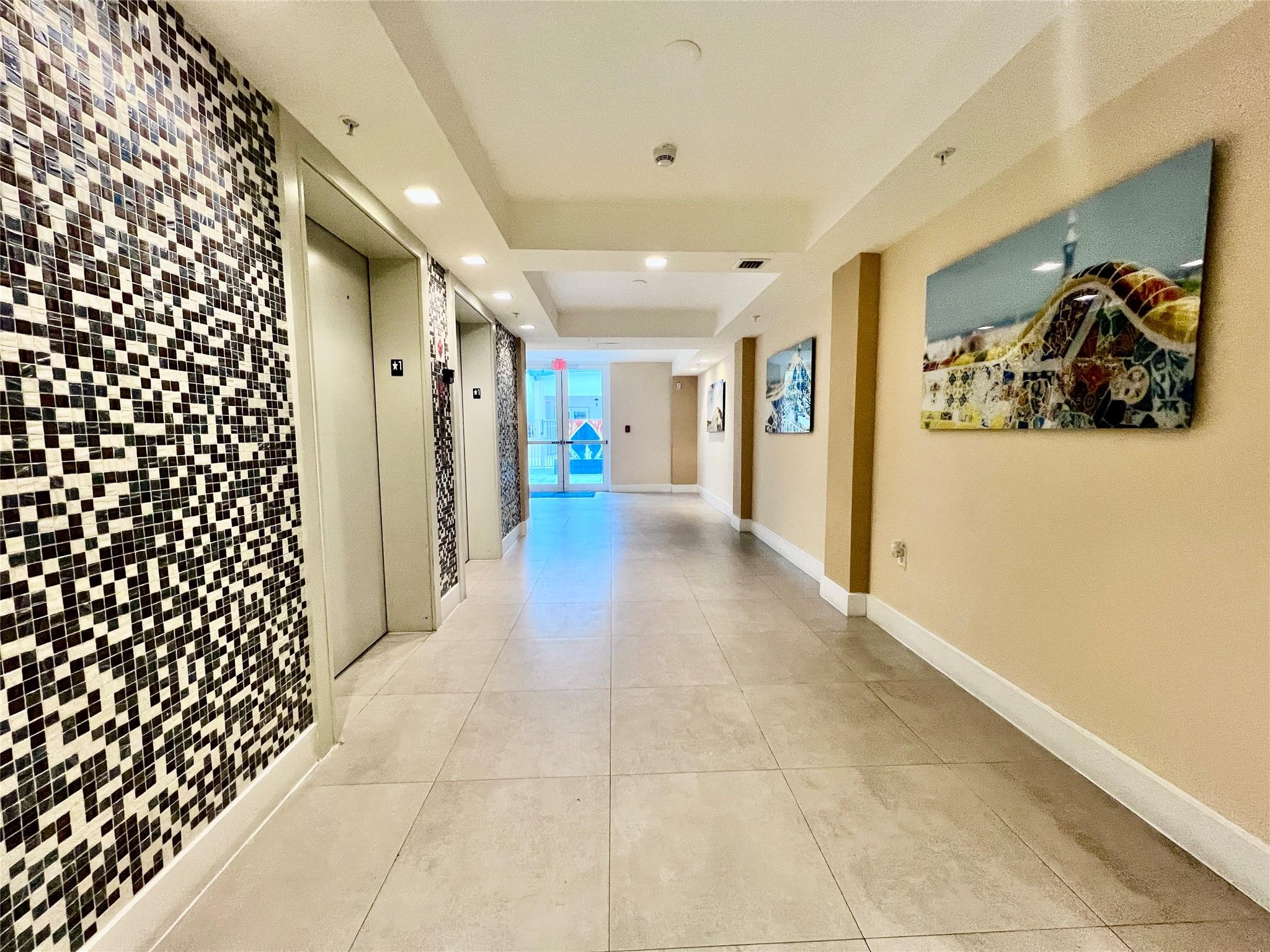 601 NE 39th St #205 Miami, FL 33137