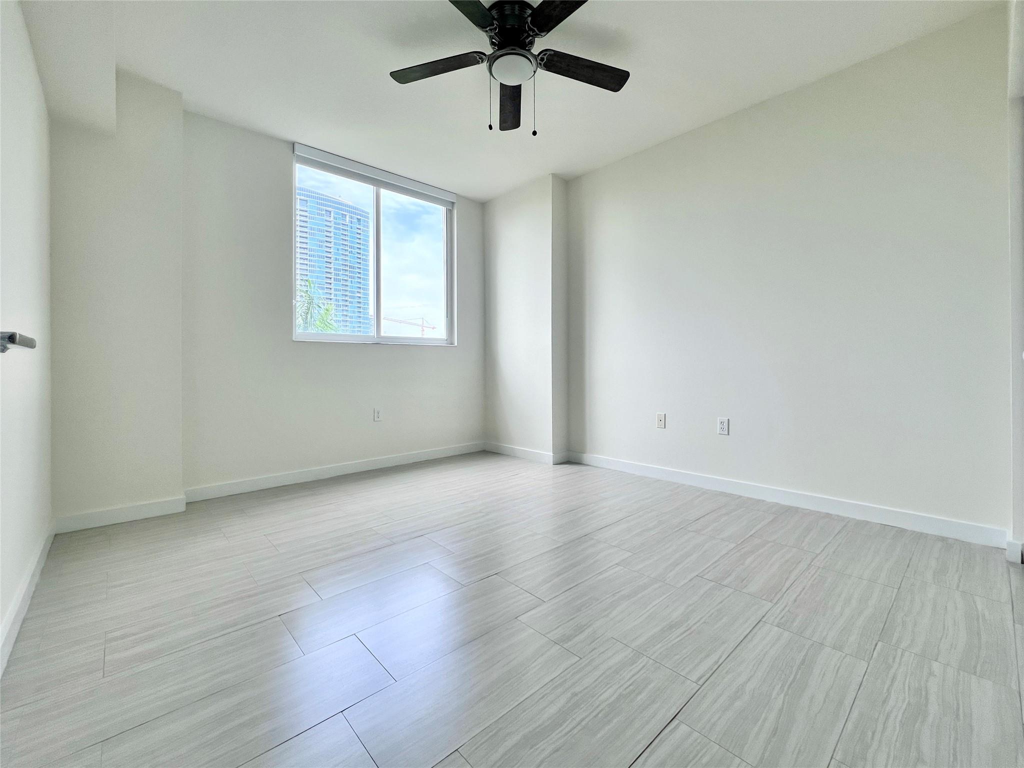 601 NE 39th St #205 Miami, FL 33137