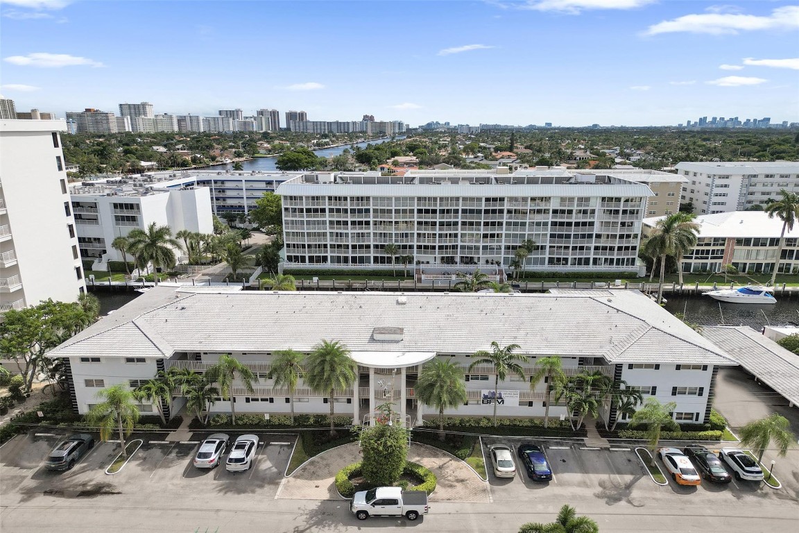 3090 NE 48th St #316 Fort Lauderdale, FL 33308