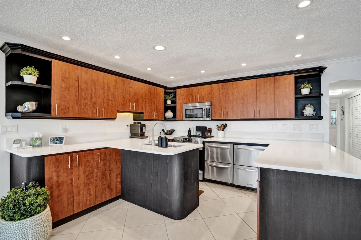 3090 NE 48th St #316 Fort Lauderdale, FL 33308