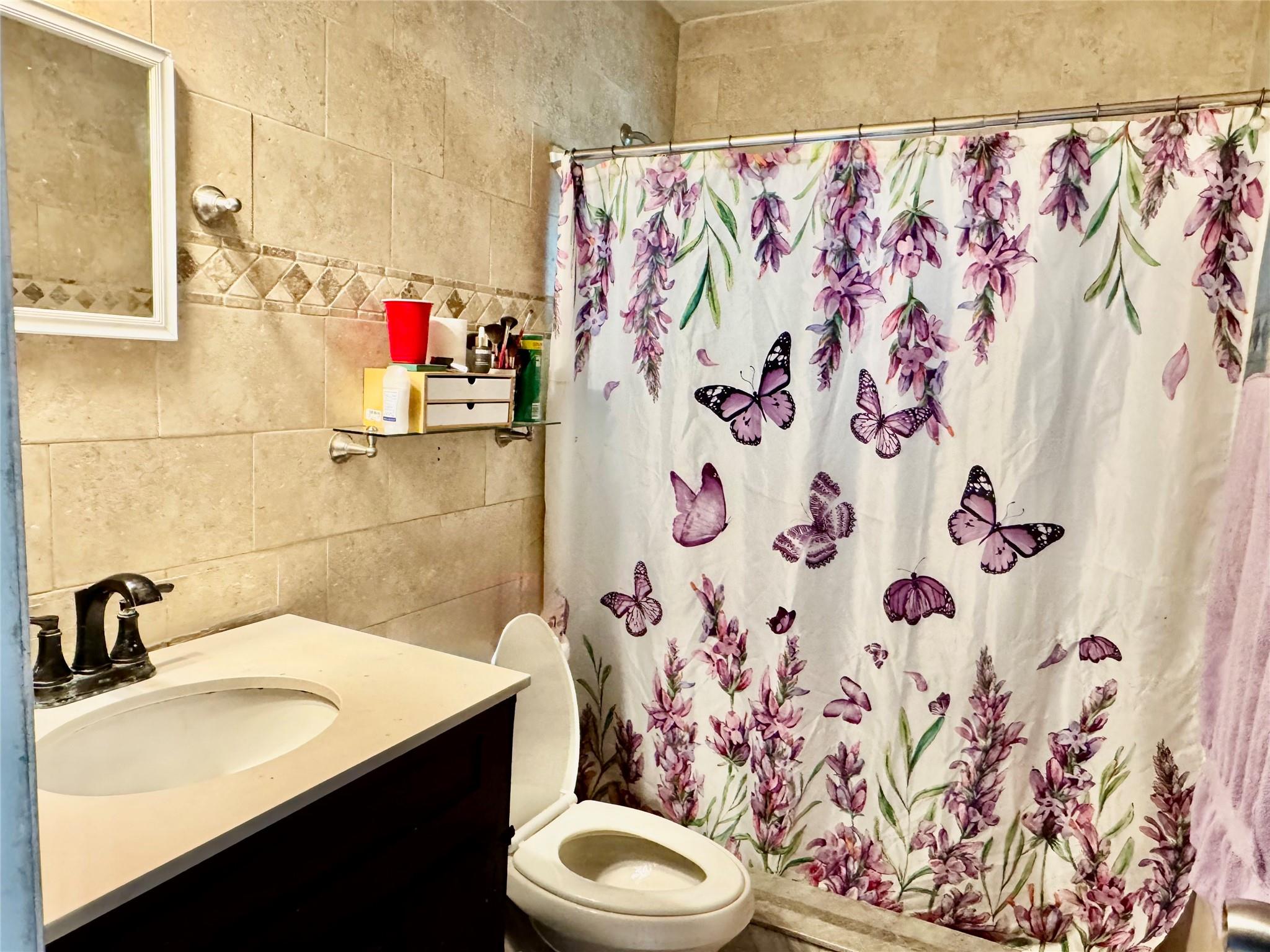 8212 NW 74th Ter Tamarac, FL 33321