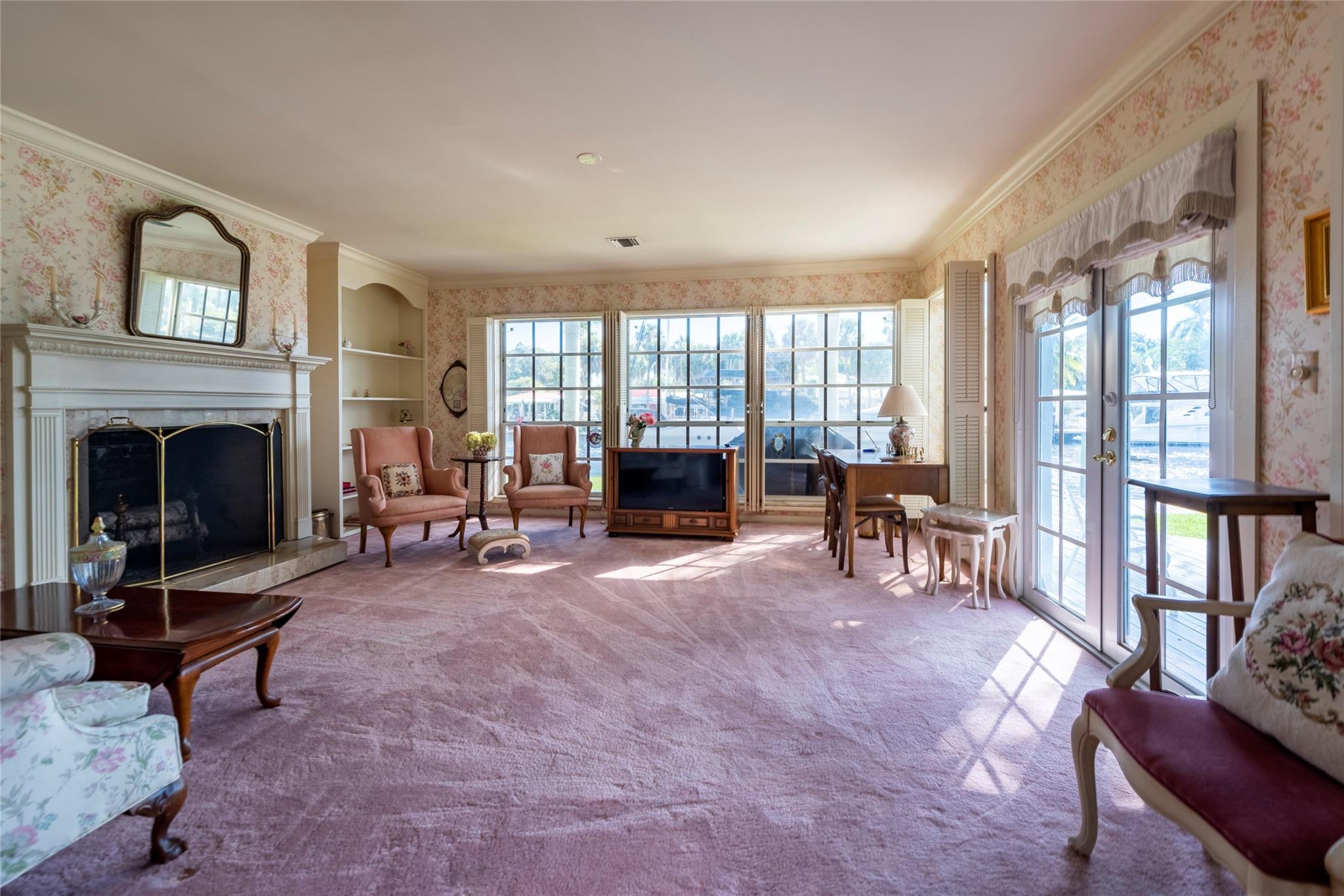 1260 SW 14th Ave Fort Lauderdale, FL 33312