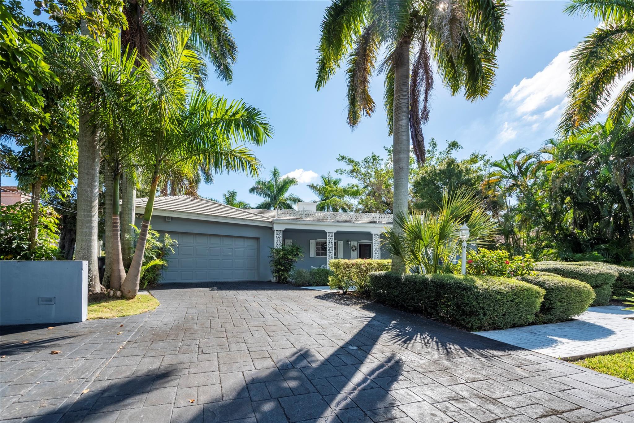 1260 SW 14th Ave Fort Lauderdale, FL 33312