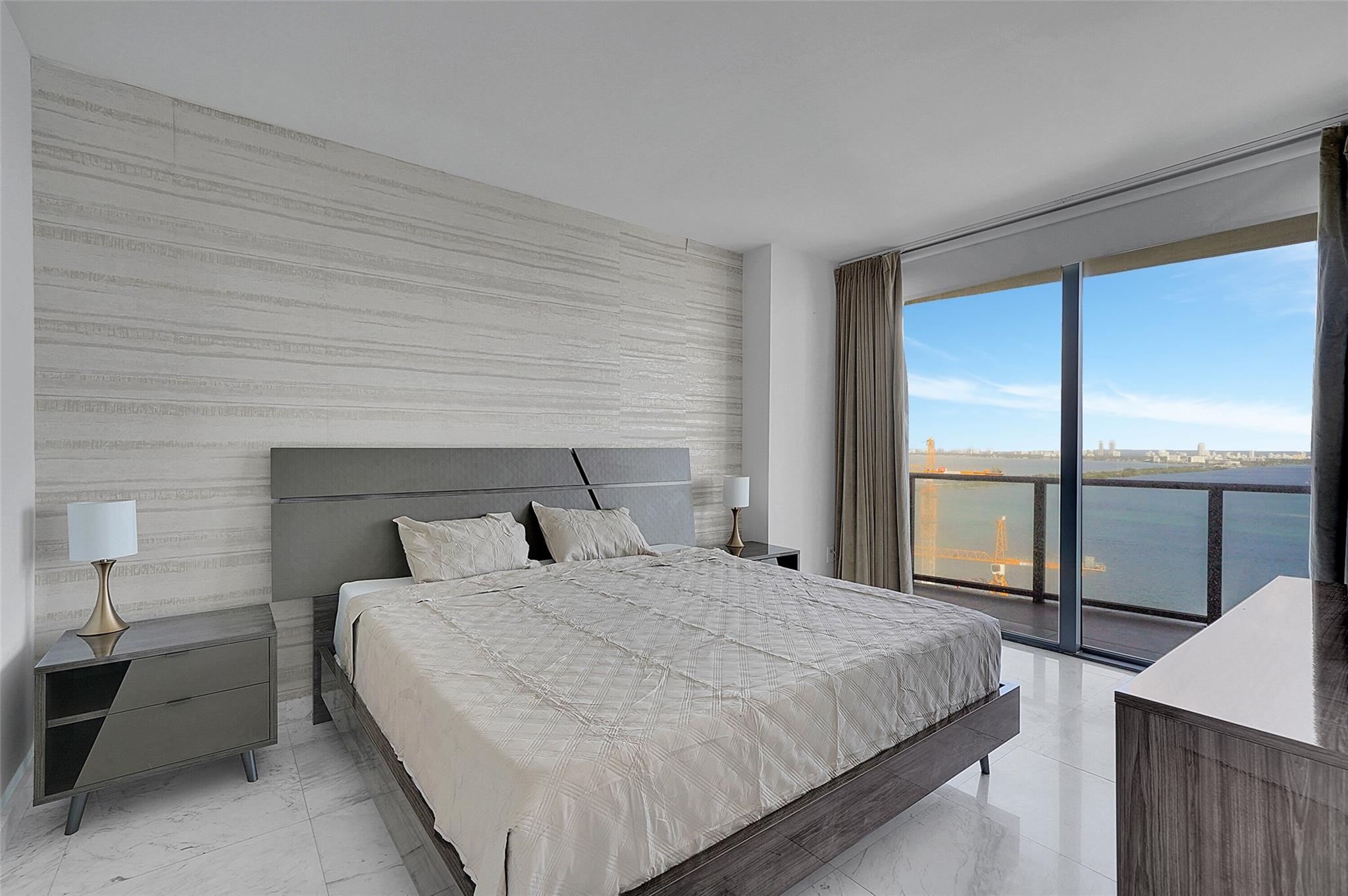 460 NE 28th St #3407 Miami, FL 33137