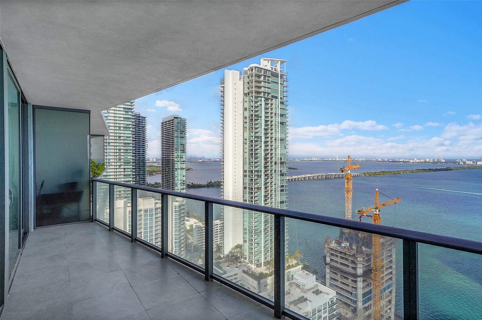 460 NE 28th St #3407 Miami, FL 33137