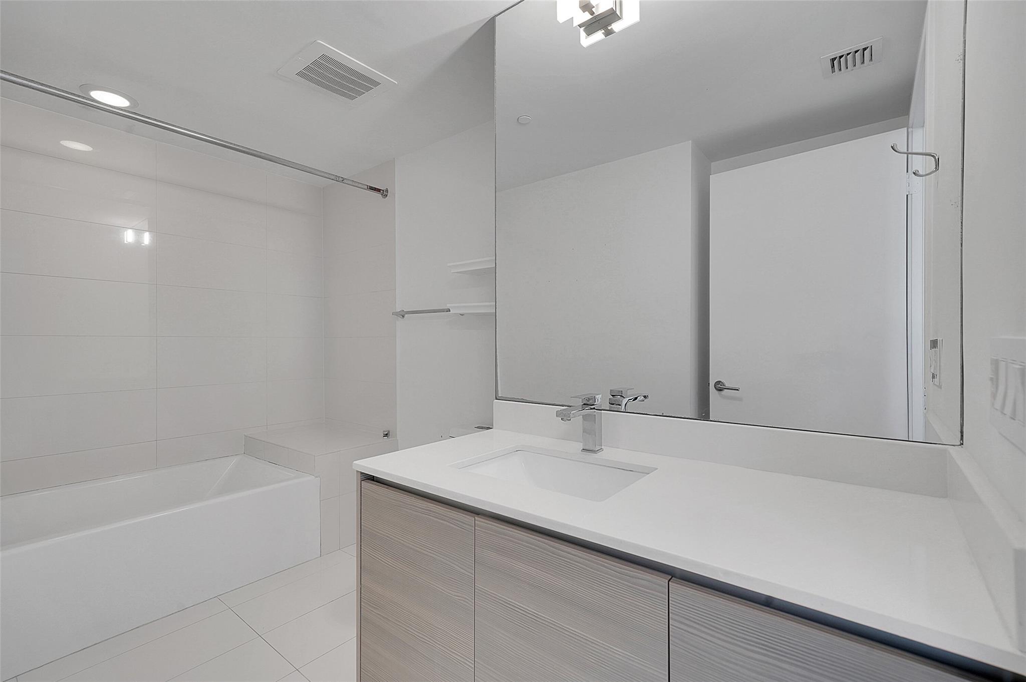 460 NE 28th St #3407 Miami, FL 33137