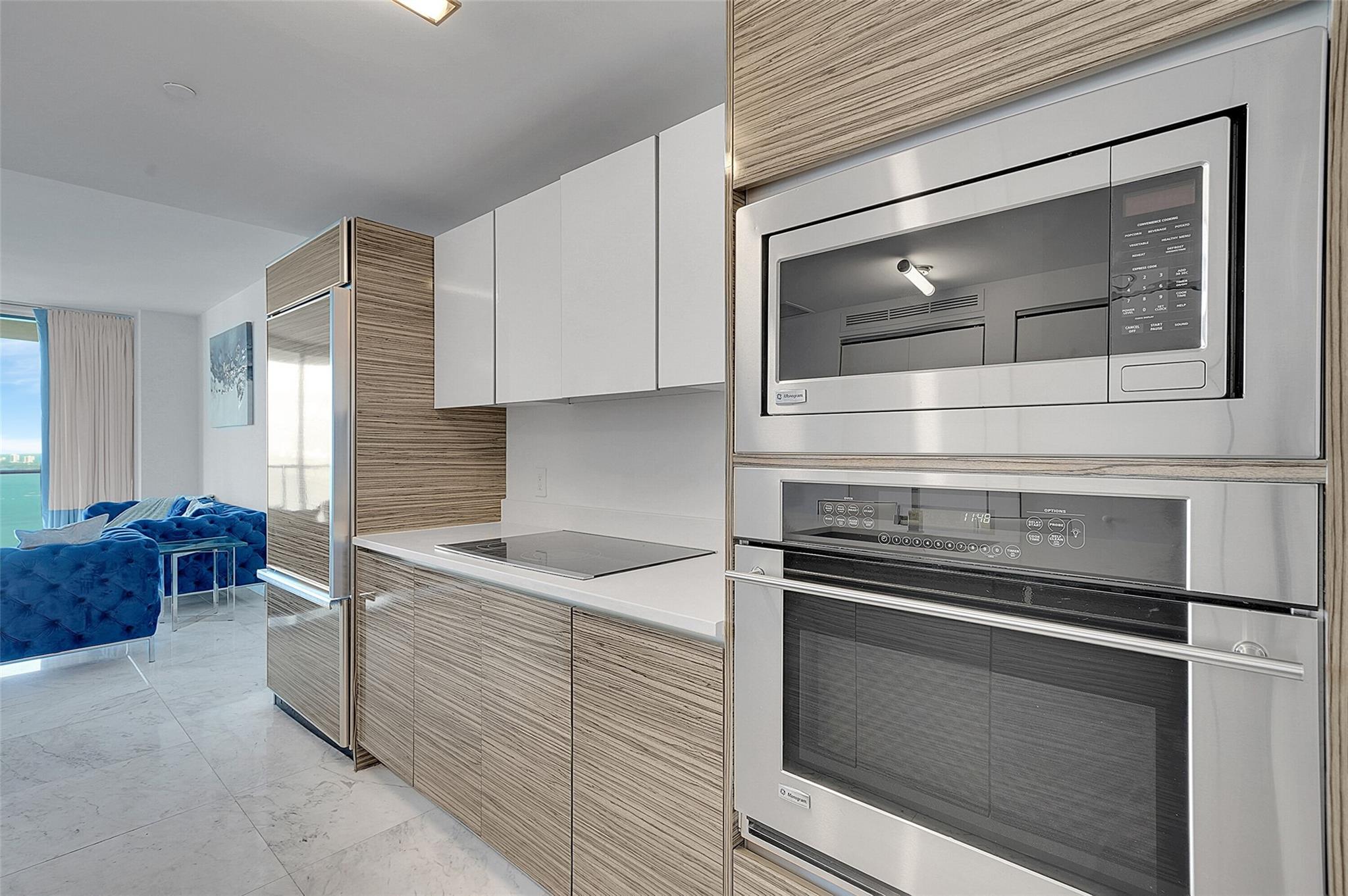 460 NE 28th St #3407 Miami, FL 33137