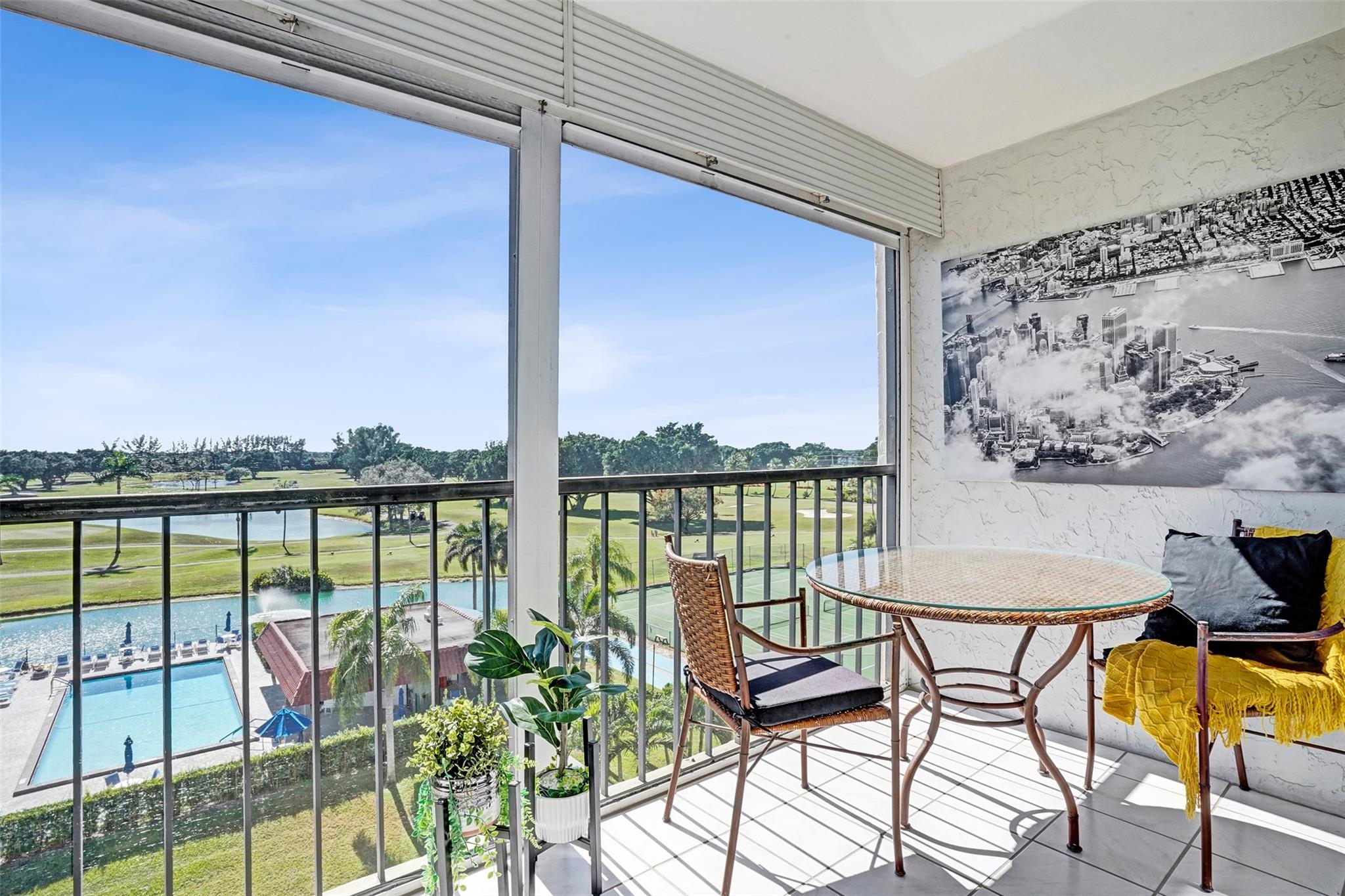 8900 Washington Blvd #PH11