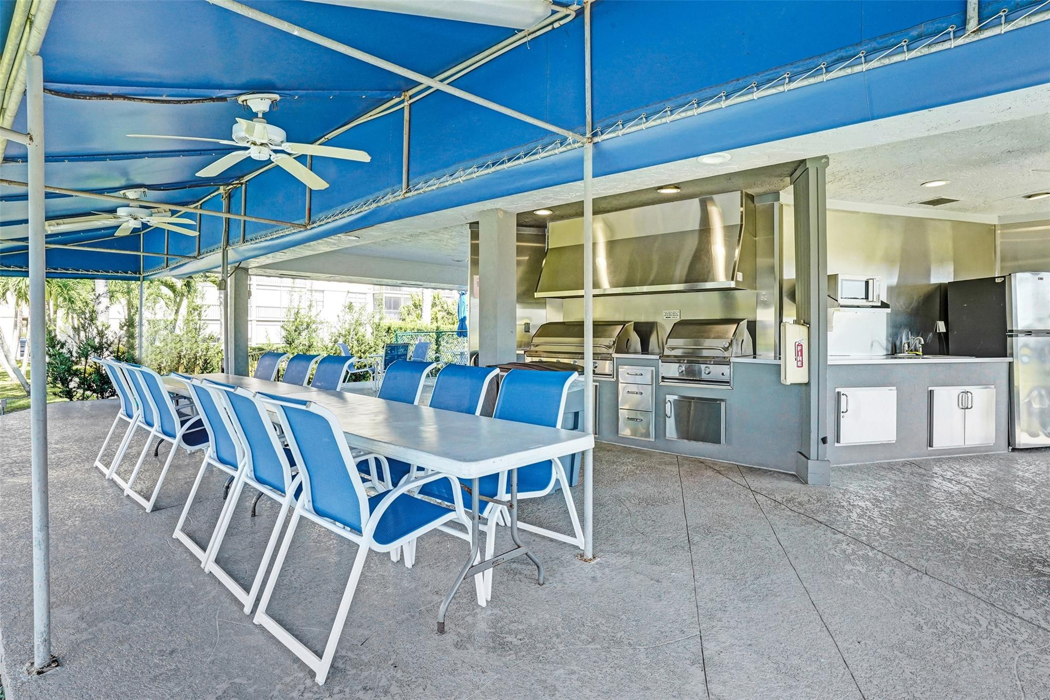 8900 Washington Blvd #PH11 Hollywood, FL 33025