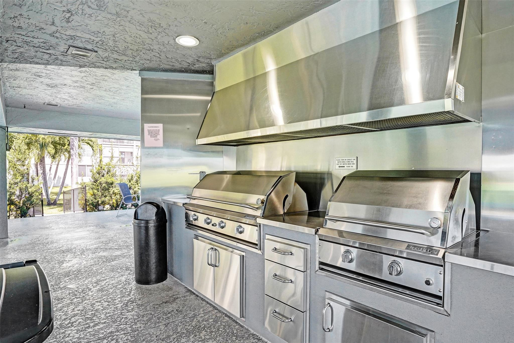 8900 Washington Blvd #PH11 Hollywood, FL 33025