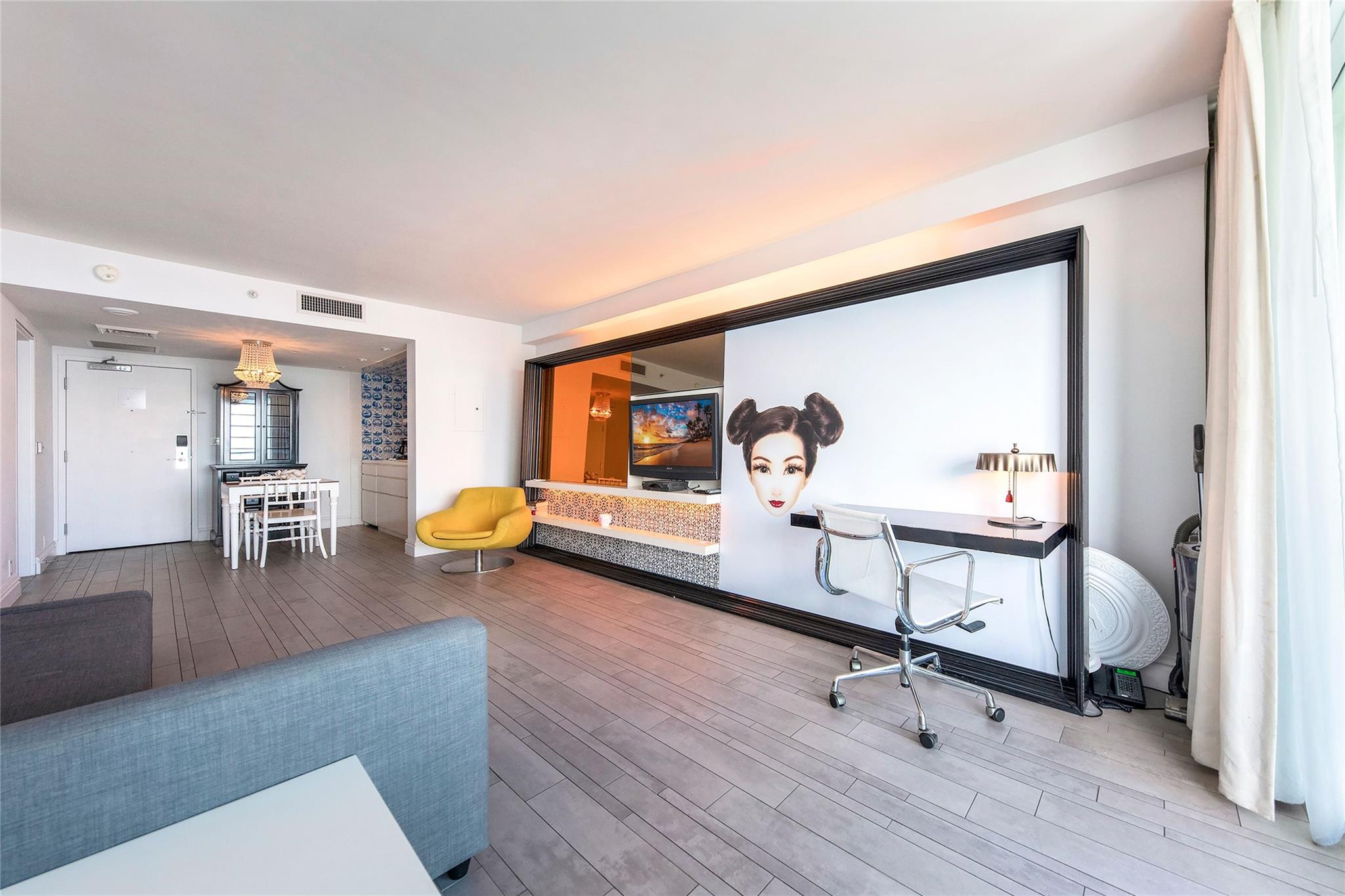 1100 West Ave #1010 Miami Beach, FL 33139