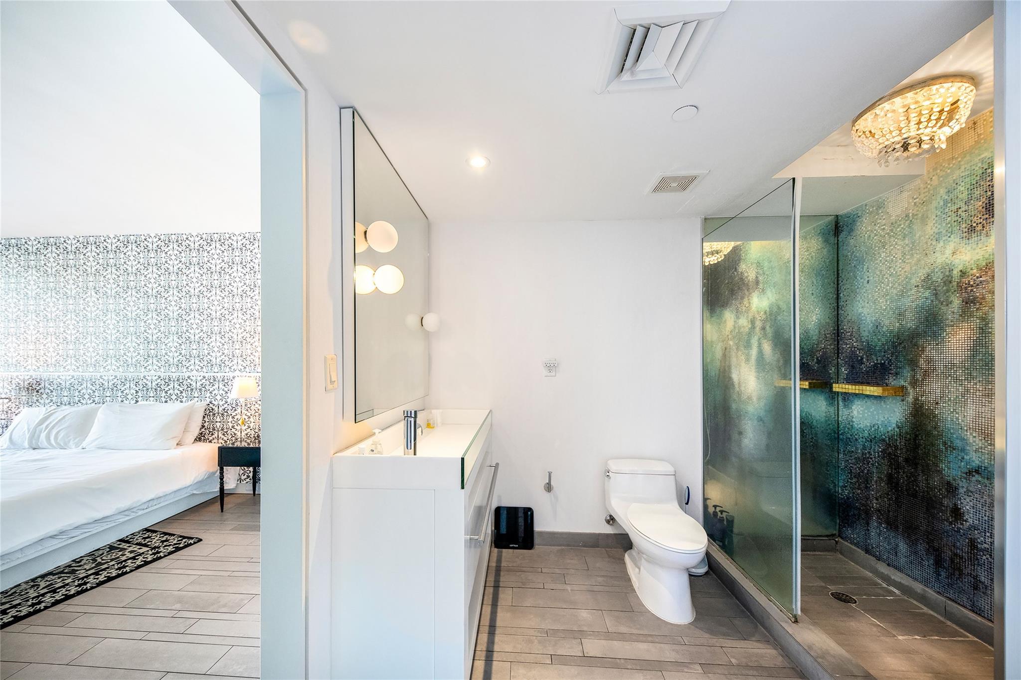 1100 West Ave #1010 Miami Beach, FL 33139