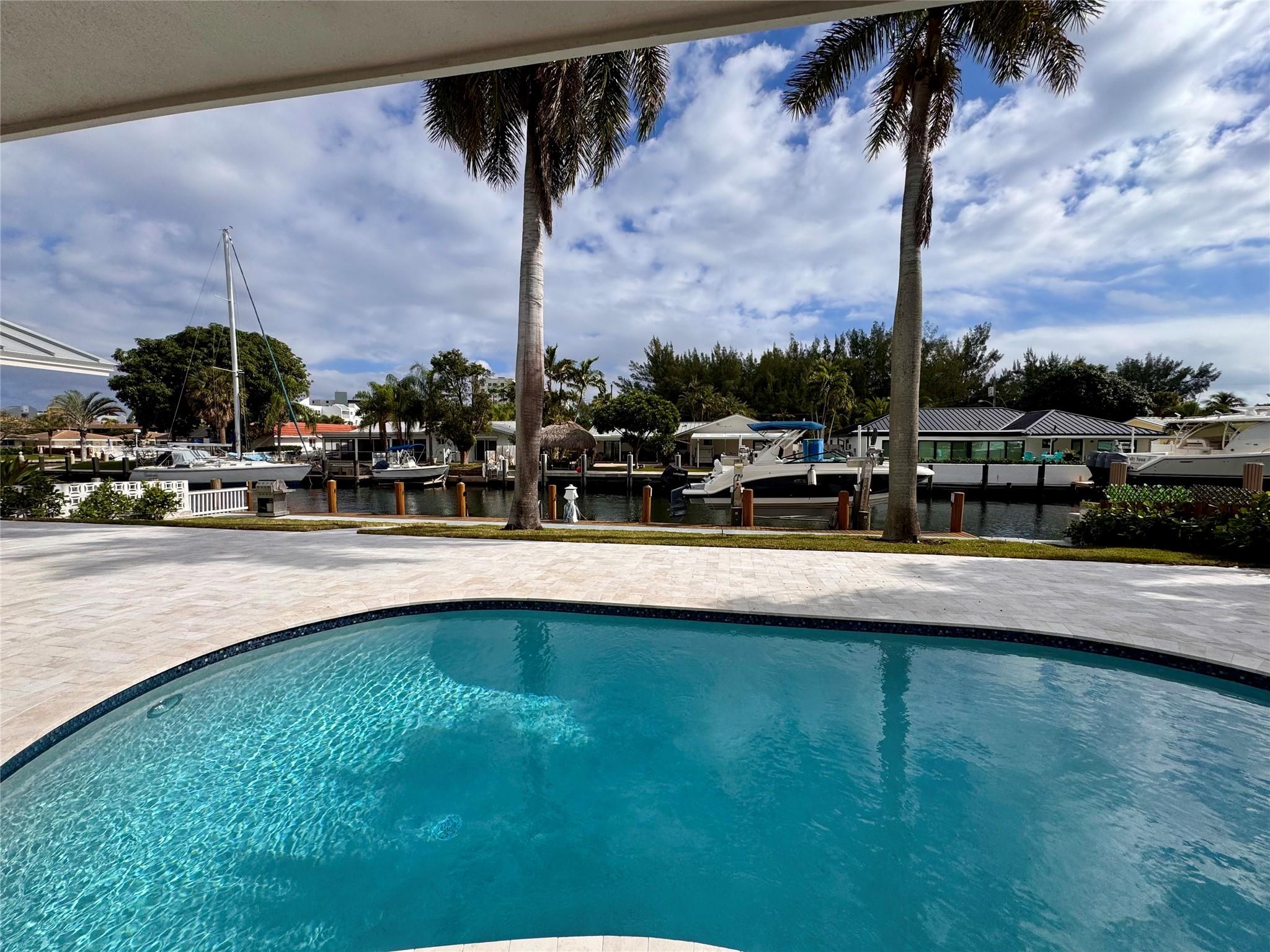 1240 NE 27th Way Pompano Beach, FL 33062