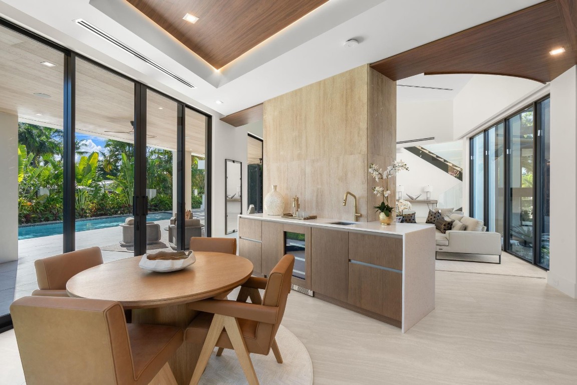 2035 Intracoastal Fort Lauderdale, FL 33305