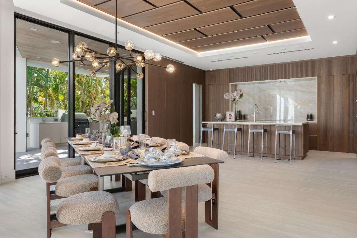 2035 Intracoastal Fort Lauderdale, FL 33305