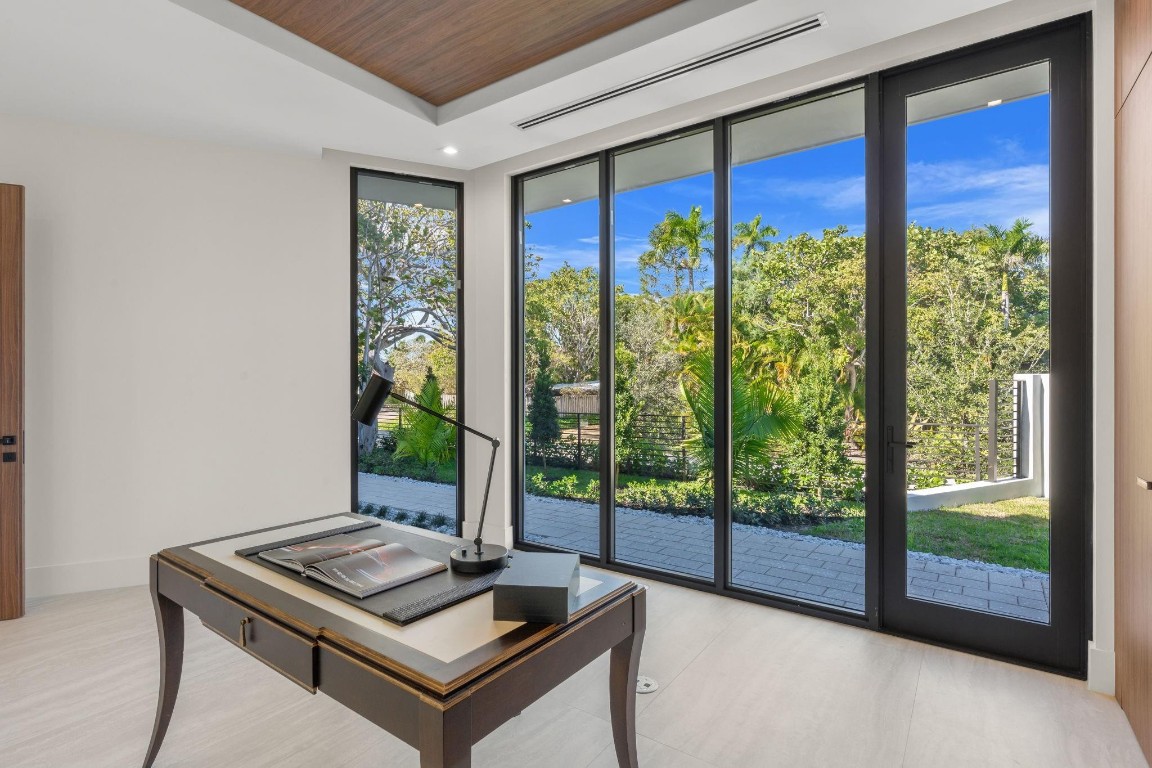 2035 Intracoastal Fort Lauderdale, FL 33305