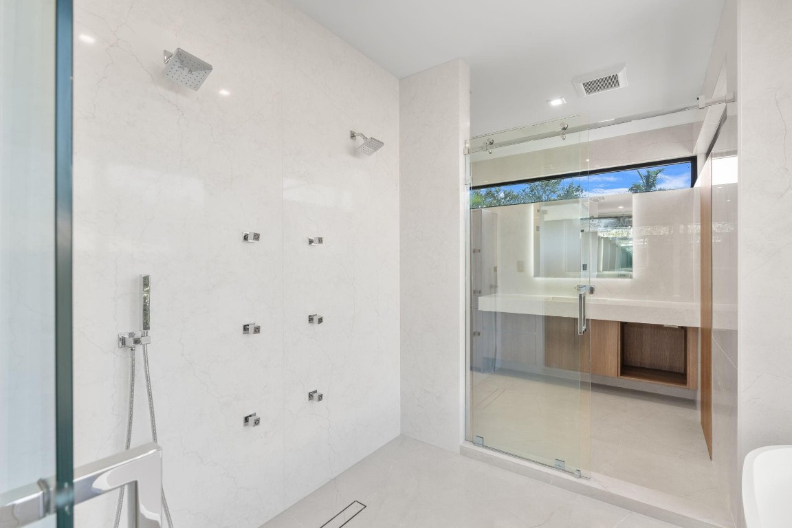 2035 Intracoastal Fort Lauderdale, FL 33305