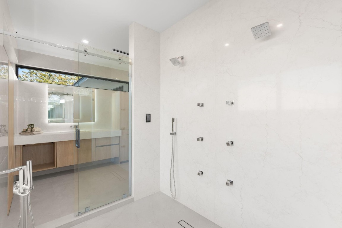 2035 Intracoastal Fort Lauderdale, FL 33305