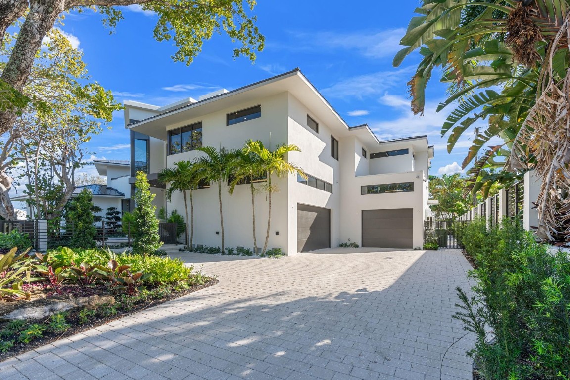 2035 Intracoastal Fort Lauderdale, FL 33305