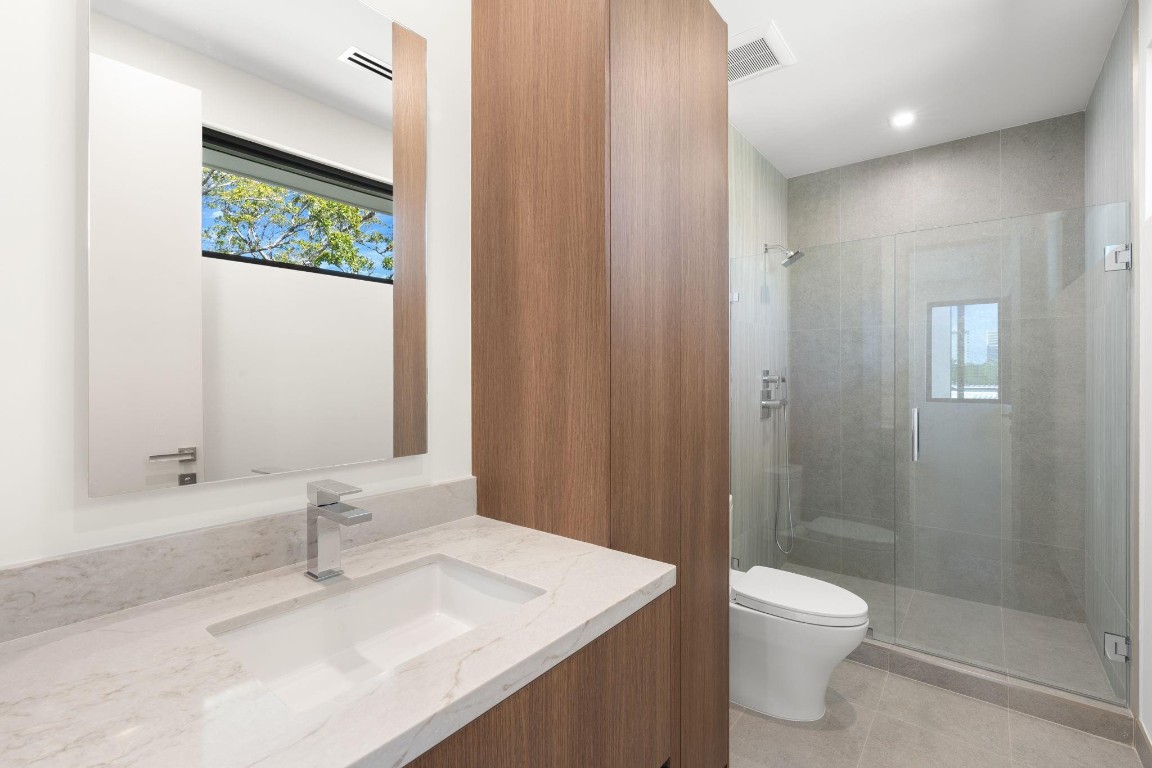 2035 Intracoastal Fort Lauderdale, FL 33305