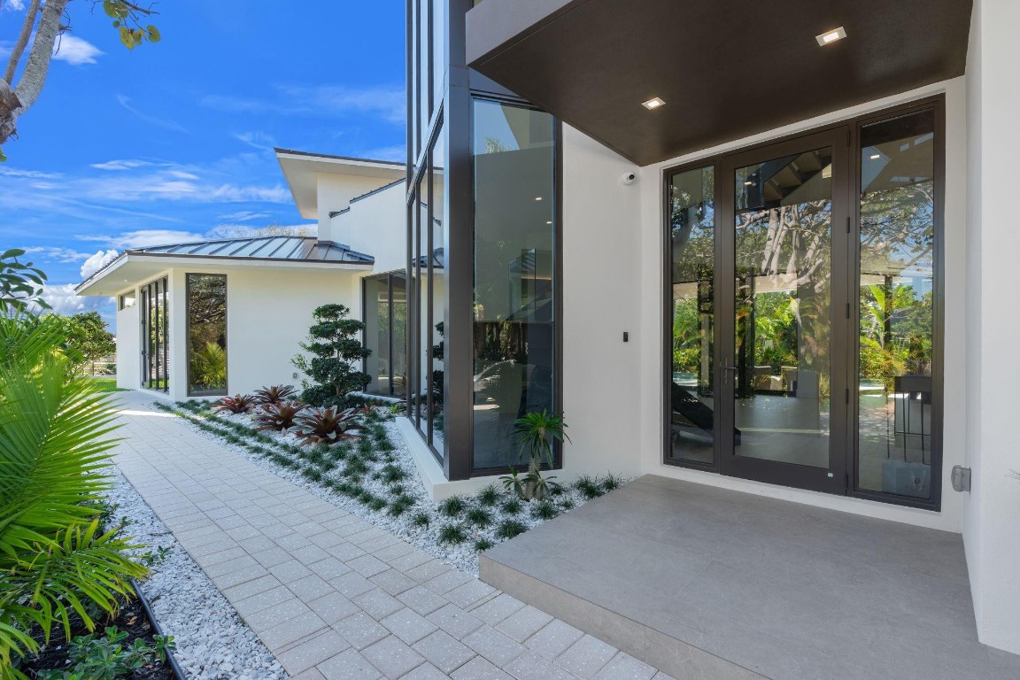 2035 Intracoastal Fort Lauderdale, FL 33305