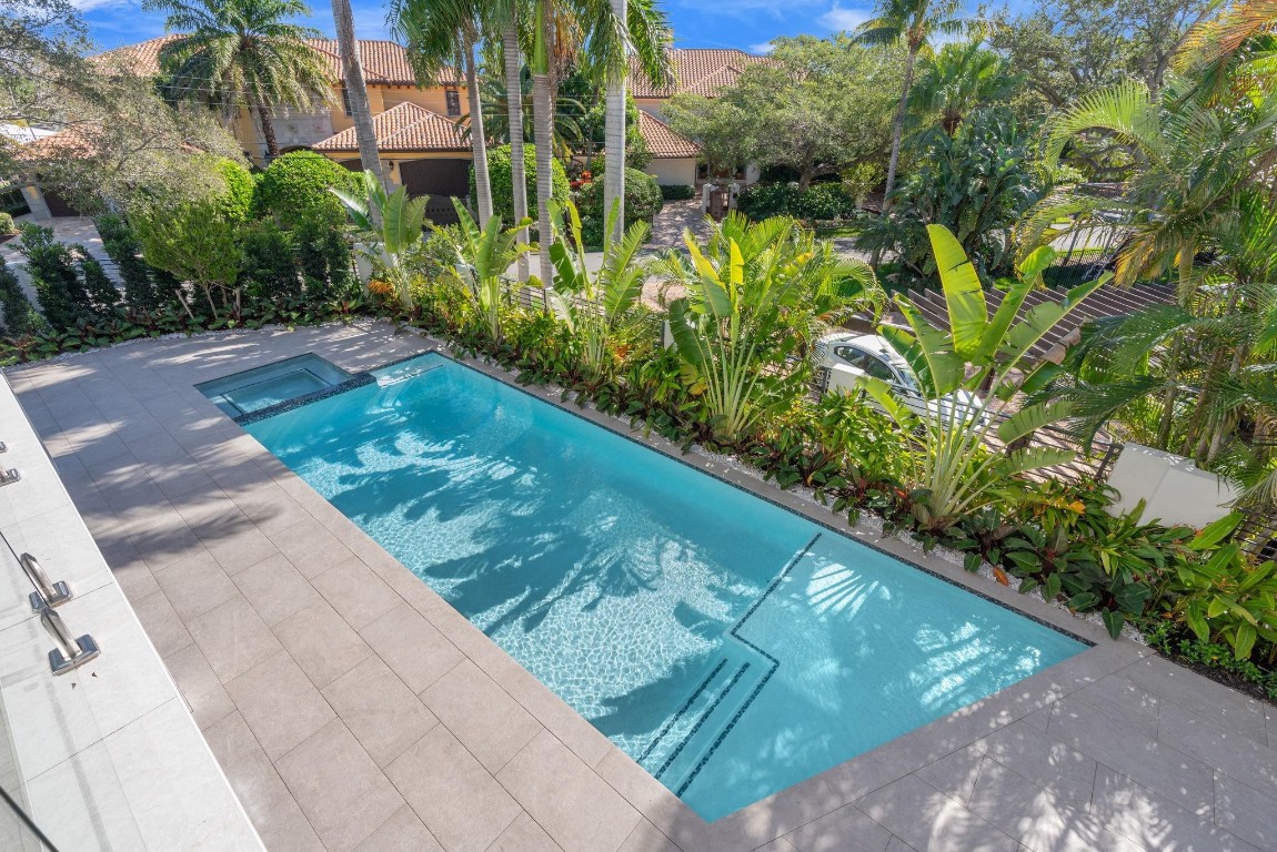 2035 Intracoastal Fort Lauderdale, FL 33305