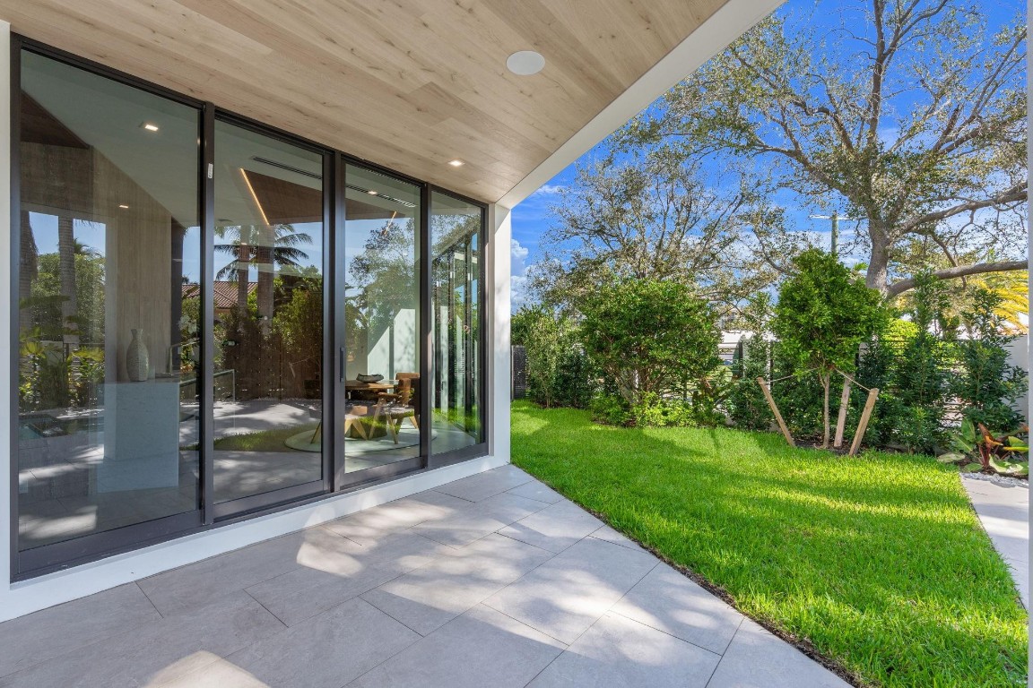 2035 Intracoastal Fort Lauderdale, FL 33305