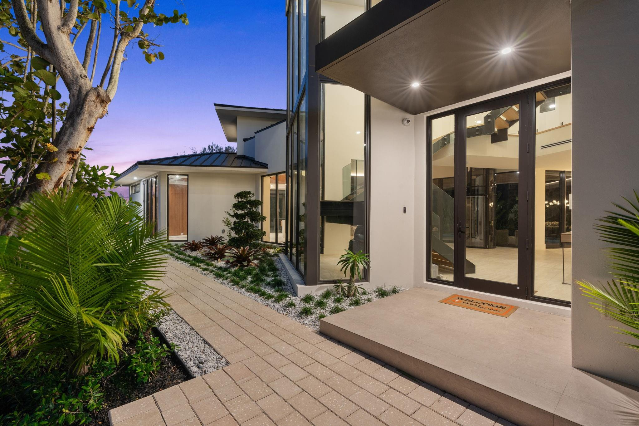 2035 Intracoastal Fort Lauderdale, FL 33305