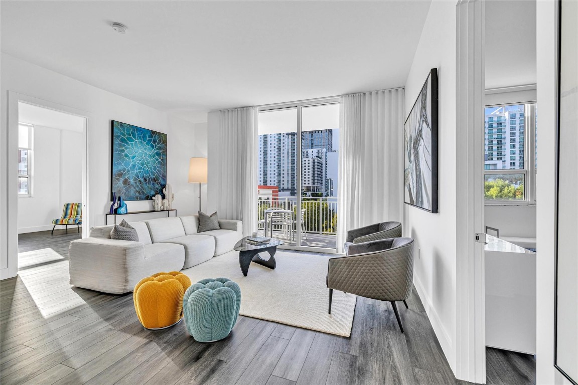 image Uptown Lofts10