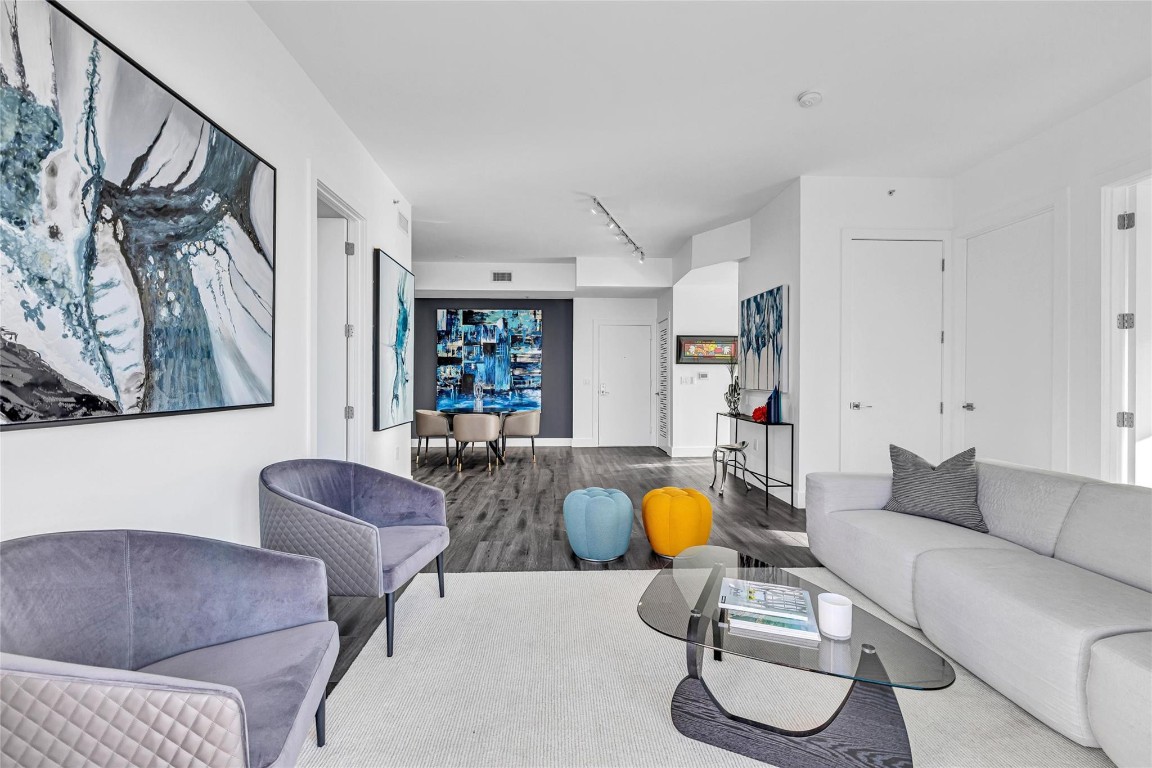 image Uptown Lofts15