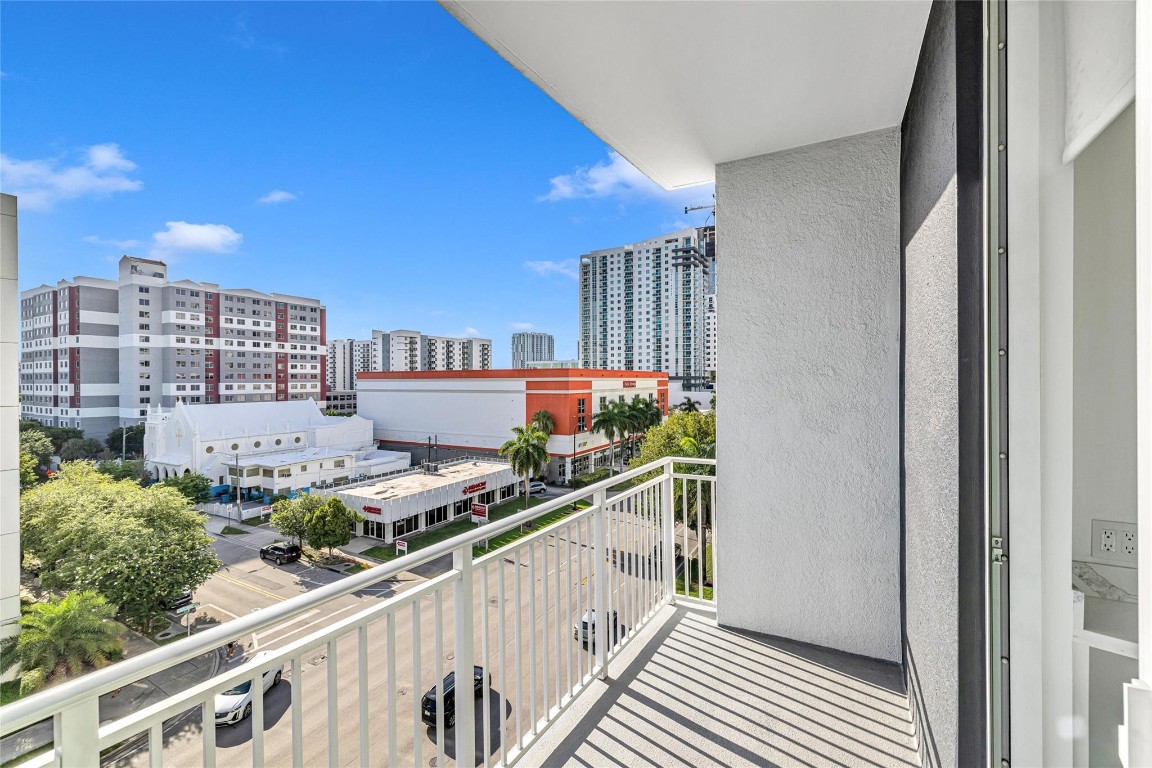 image Uptown Lofts25