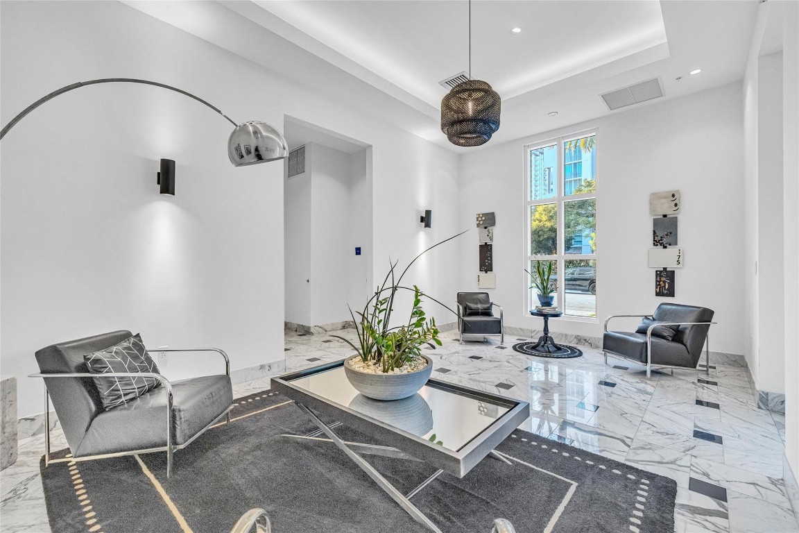 image Uptown Lofts46